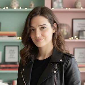 Marta Lobo, escritora de novela romántica
